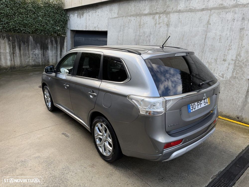 Mitsubishi Outlander 2.0 PHEV Intense Navi - 7
