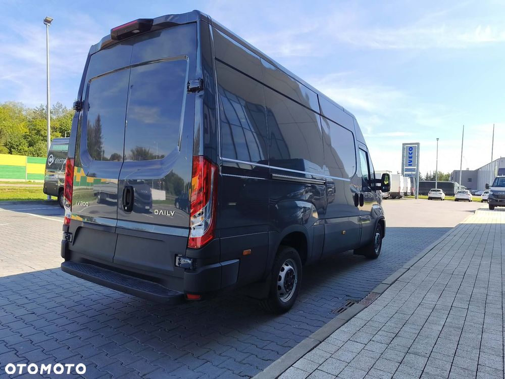 Iveco 35S18HV - 5