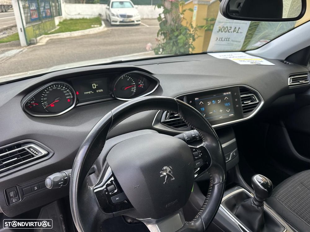 Peugeot 308 1.5 BlueHDi Style - 18