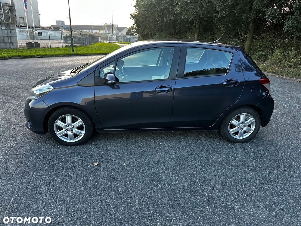 Toyota Yaris - 34