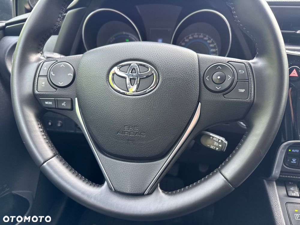 Toyota Auris Hybrid 135 Premium - 23