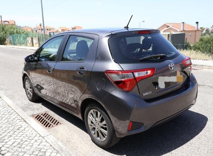 Toyota Yaris 1.0 VVT-i Comfort - 3
