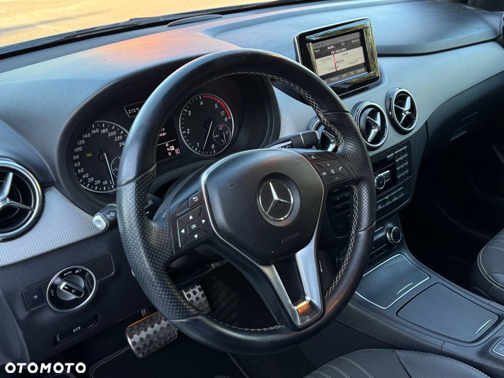 Mercedes-Benz Klasa B 180 CDI (BlueEFFICIENCY) 7G-DCT - 12