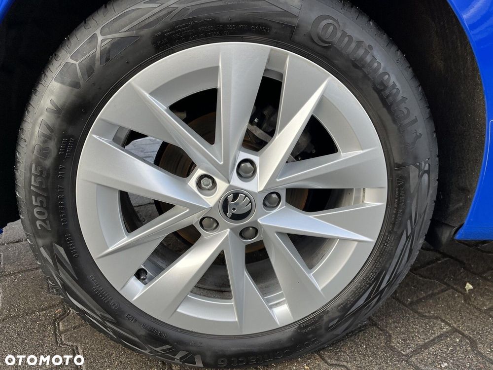 Skoda Octavia 2.0 TDI Ambition DSG - 19