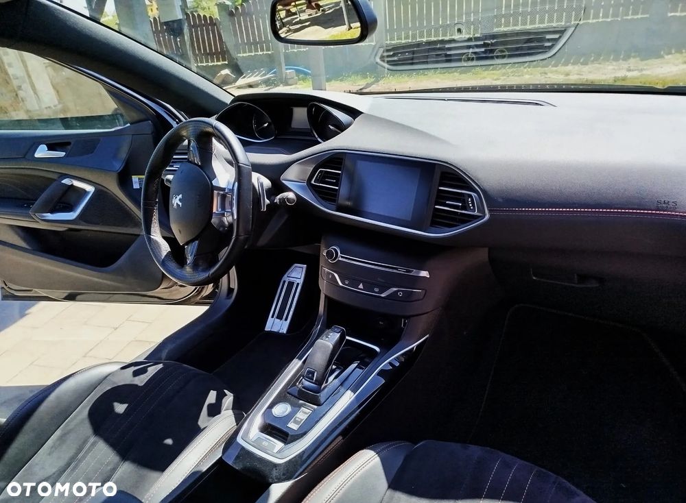 Peugeot 308 ver-puretech-225-eat8-stop-start-gt - 10