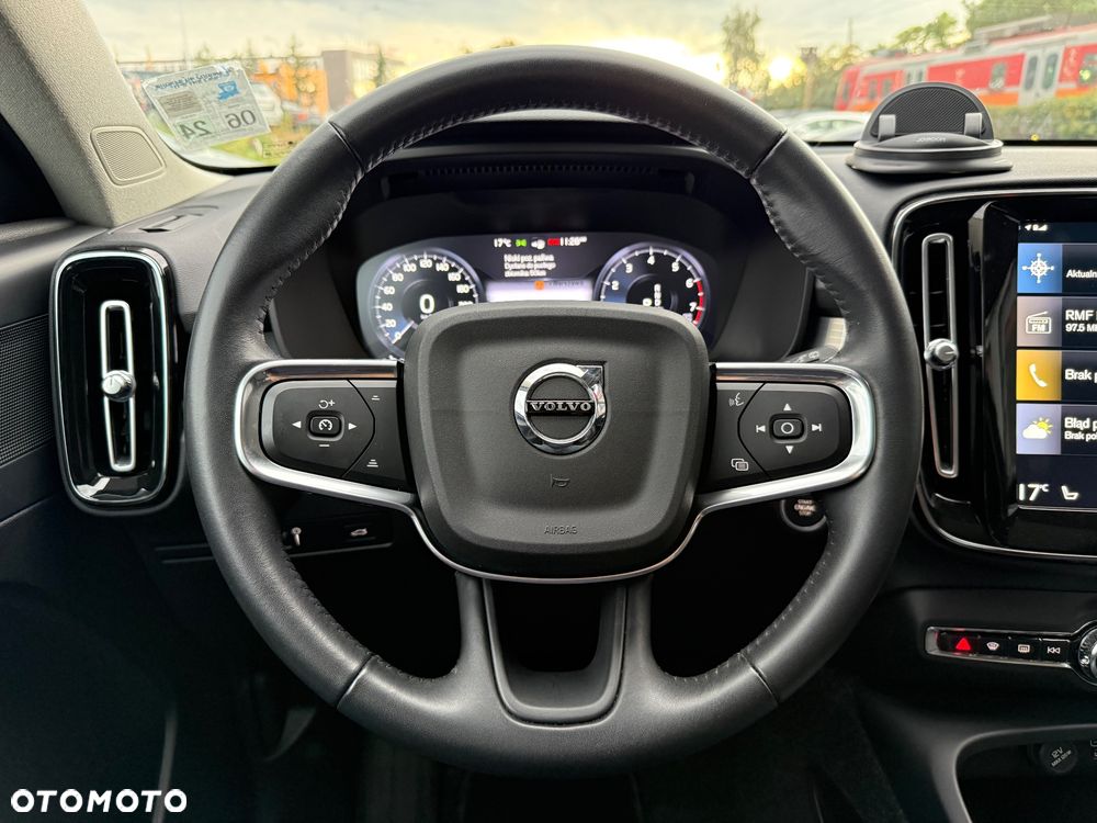 Volvo XC 40 T5 AWD R-Design - 19