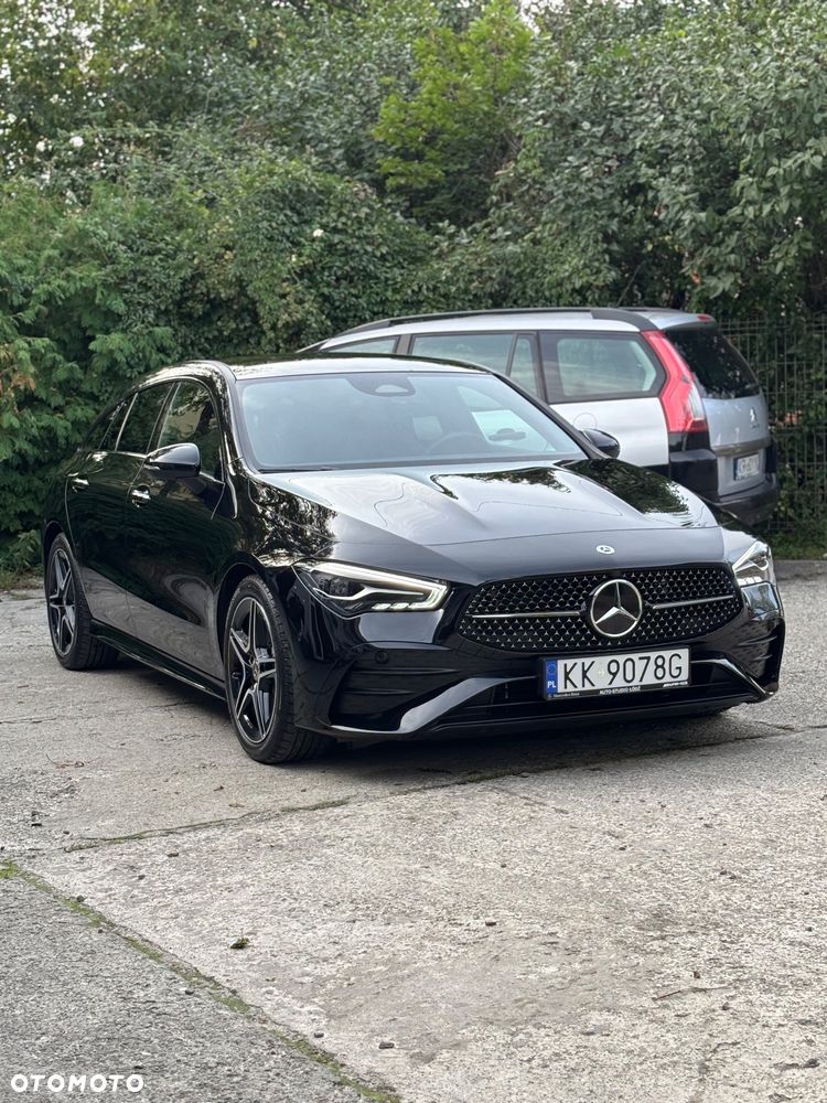 Mercedes-Benz CLA 200 AMG Line 7G-DCT - 7