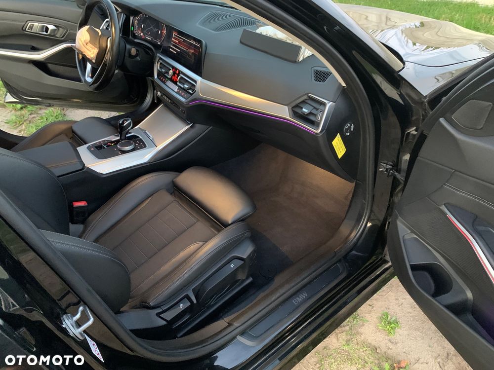 BMW Seria 3 318d Sport Line Shadow - 8