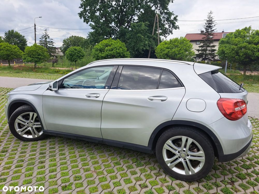 Mercedes-Benz GLA 200 (CDI) d - 8