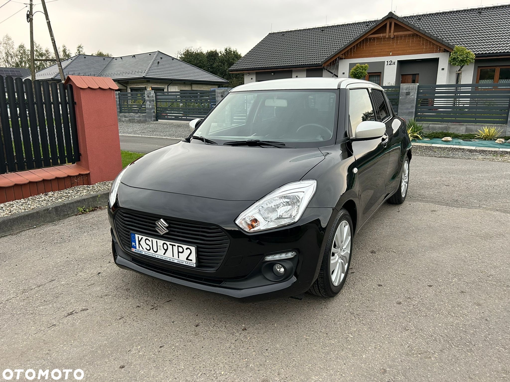 Suzuki Swift 1.2 Premium - 4