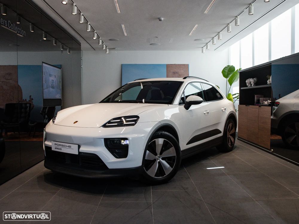 Porsche Macan Electric 4 - 1