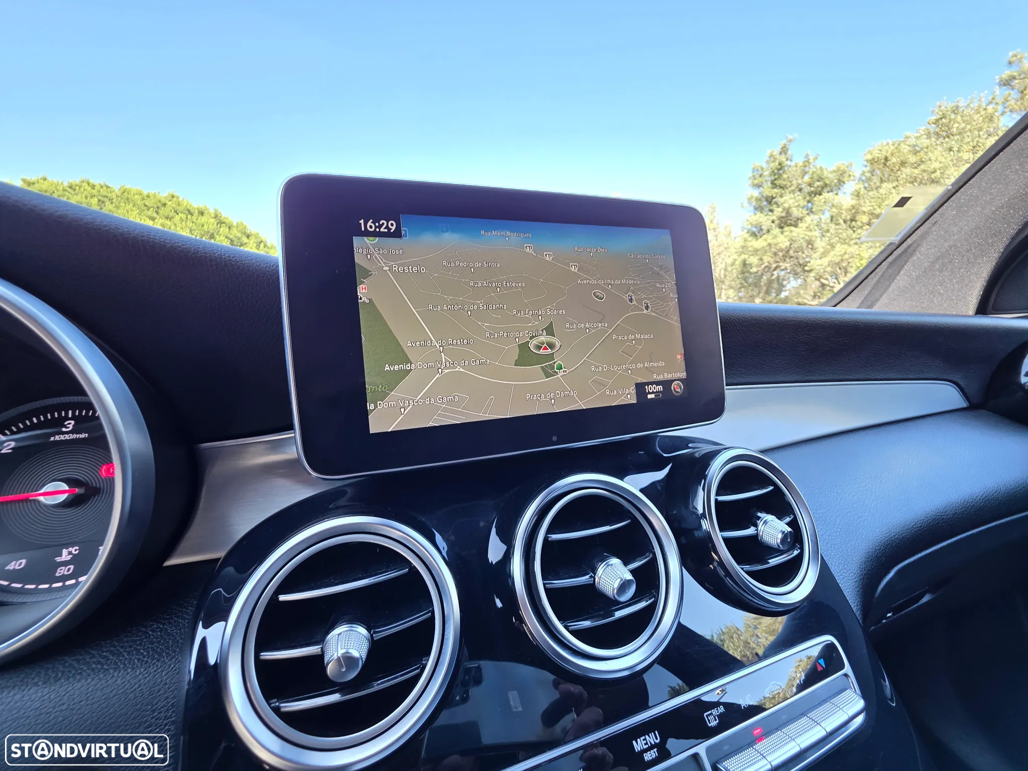Mercedes-Benz GLC 250 d Off-Road 4-Matic - 5