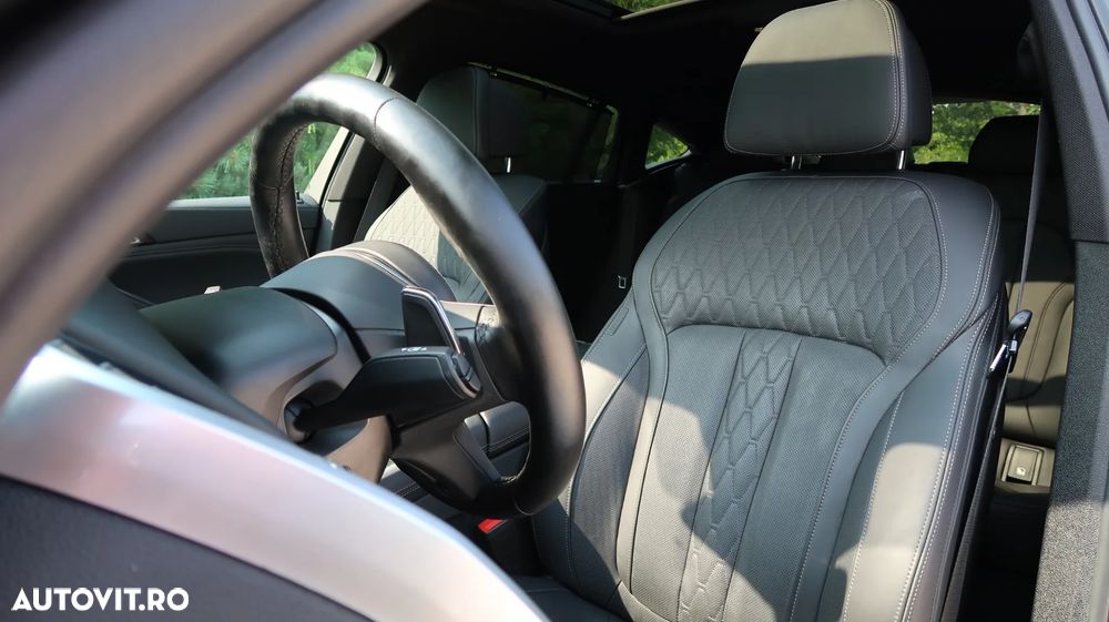 BMW X6 - 11