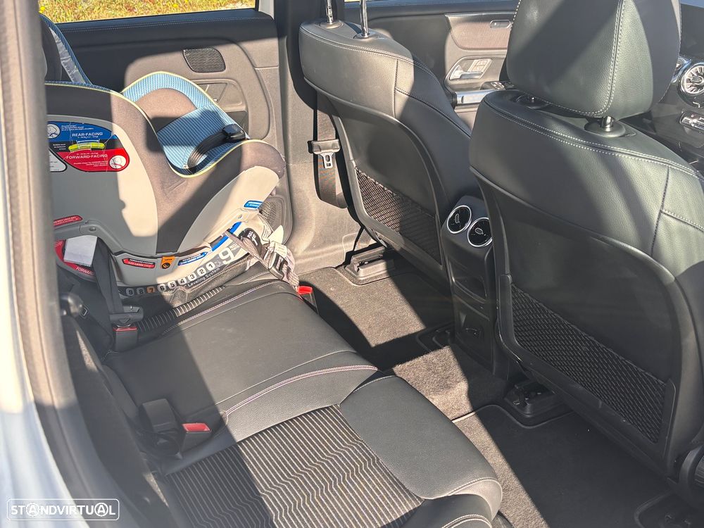 Mercedes-Benz EQB 300 4Matic - 7