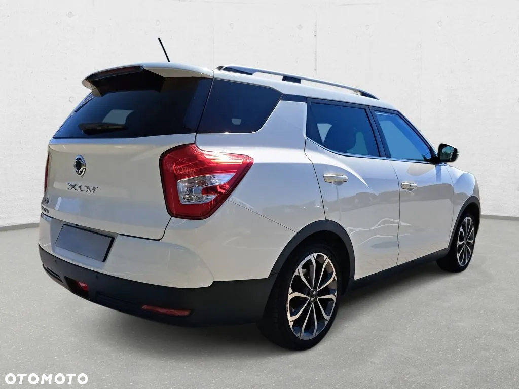 SsangYong/KGM XLV - 5