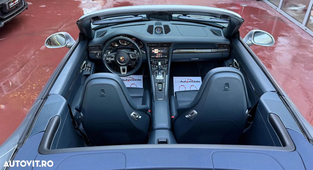 Porsche 911-TURBO-S Cabriolet - 19