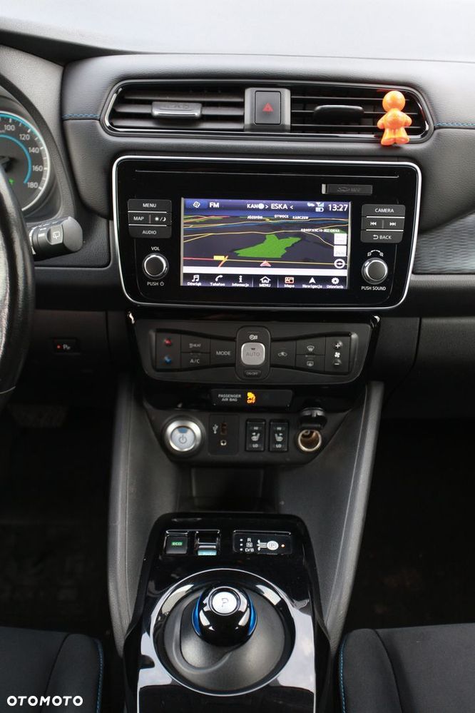 Nissan Leaf 40kWh Acenta (6.6 kW) - 20