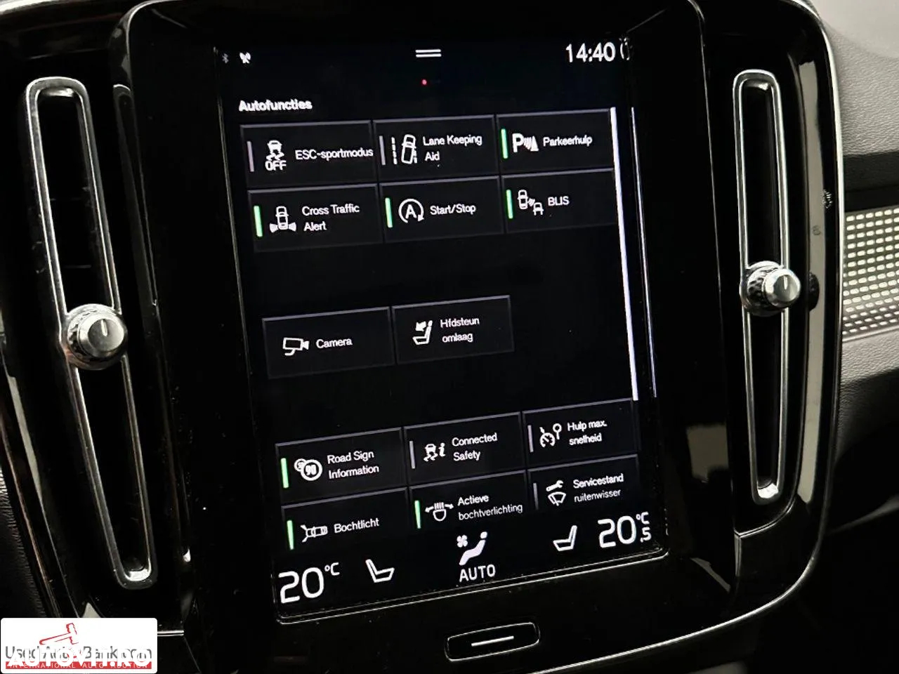 Volvo XC 40 B4 AT8 Mild Hybrid R-Design - 12