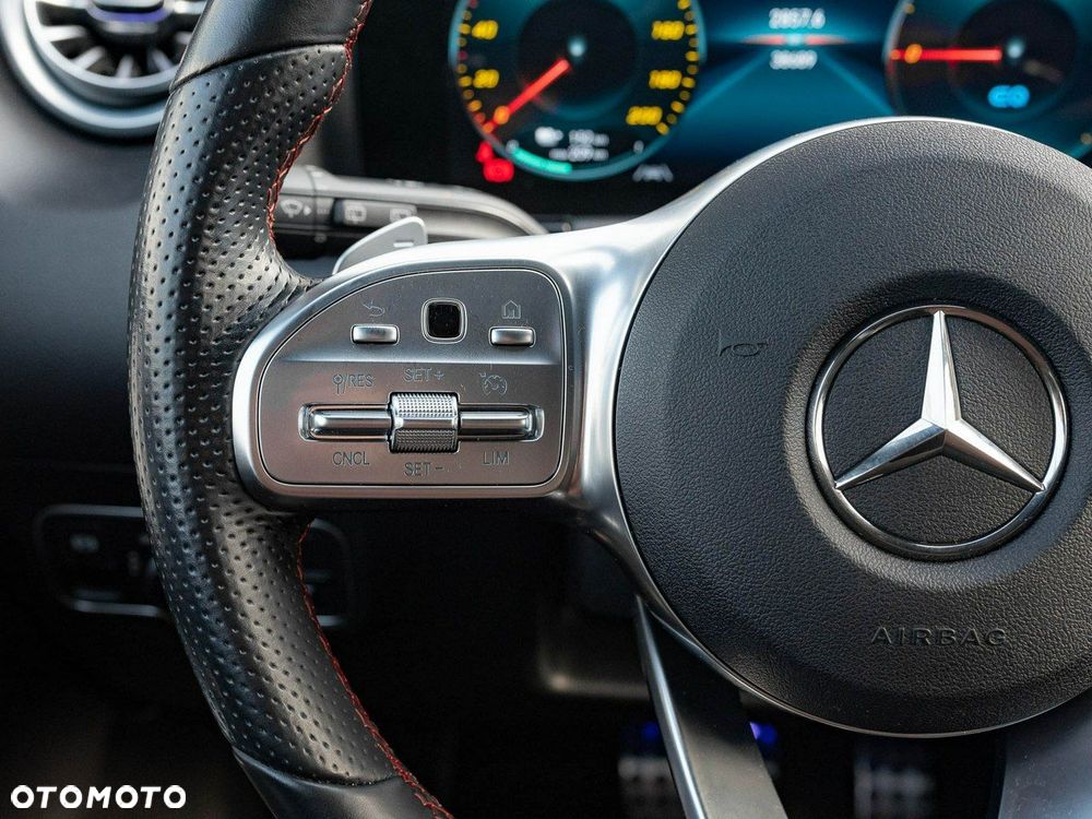 Mercedes-Benz EQA 250 66.5kWh AMG Line - 17