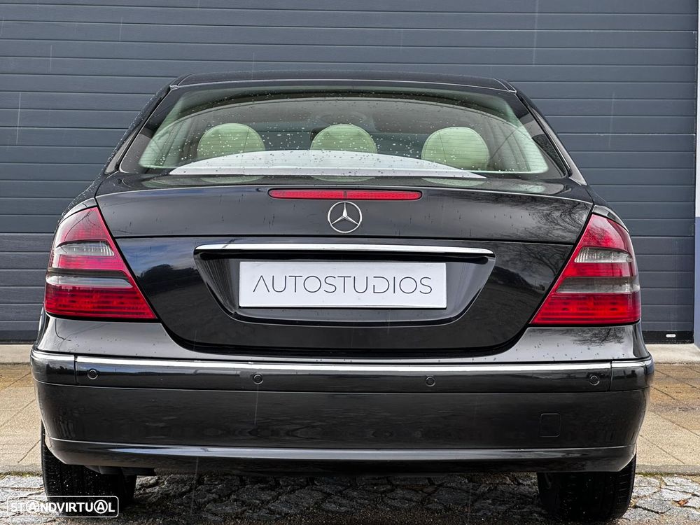 Mercedes-Benz E 220 CDI Auto Elegance - 20