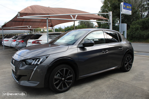 Peugeot 208 1.2 PureTech GT Line EAT8
