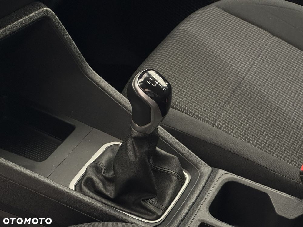 Volkswagen Caddy - 9