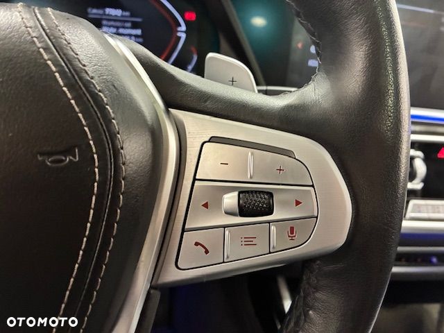 BMW X7 740Li xDrive sport - 32