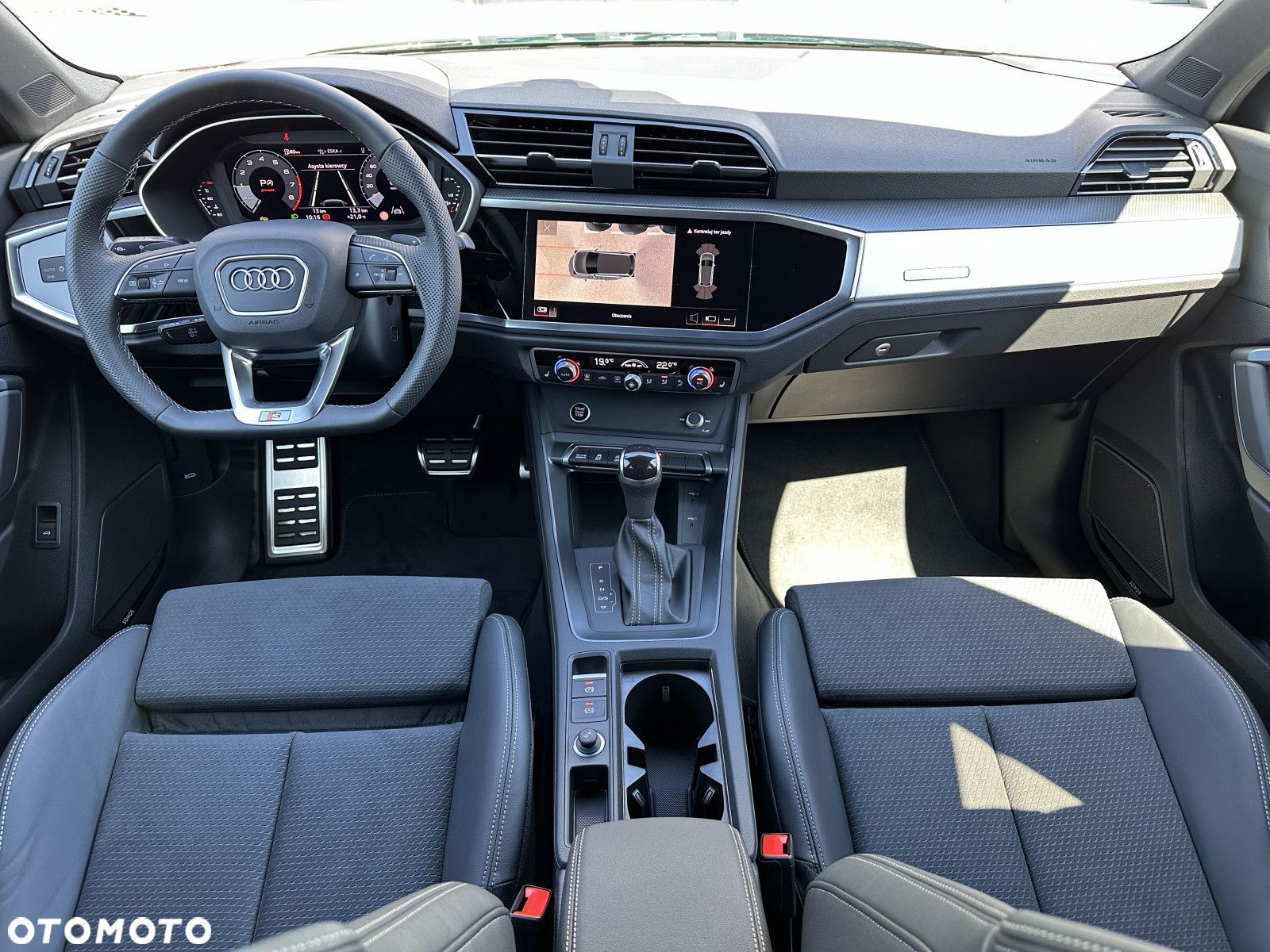 Audi Q3 - 17