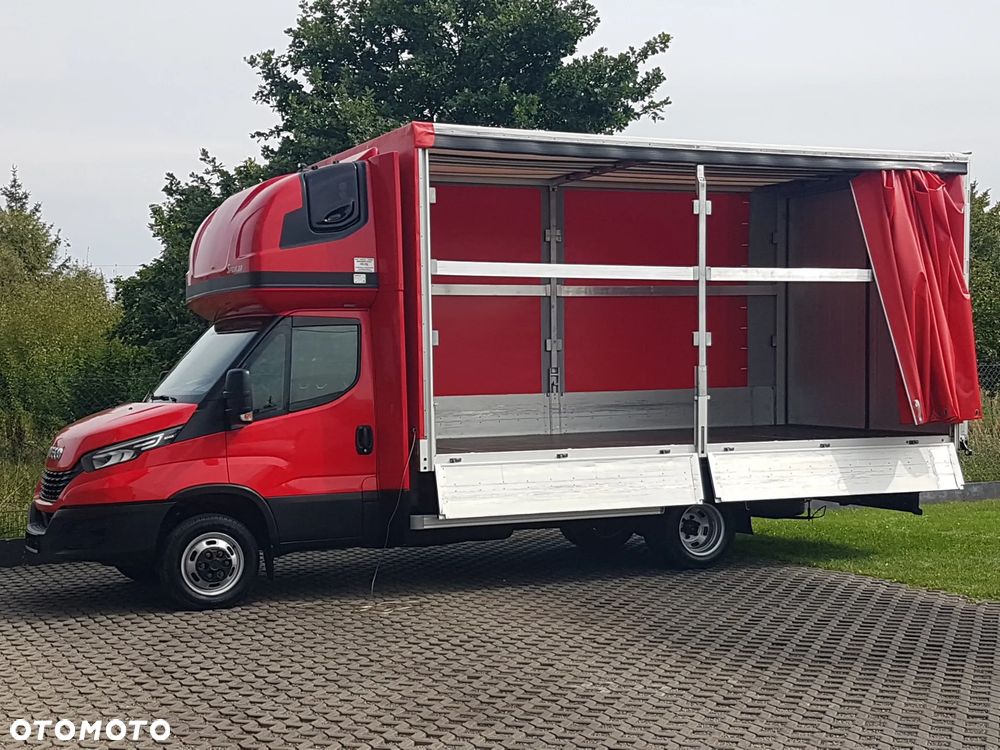 Iveco 50C18 DAILY 12EP PLANDEKA FIRANKA 5,11x2,45x2,35 SPANIE 3500 KG SKRZYNIA ŁADUNKOWA PAKA KLIMATRONIK TEMPOMAT OGRZEWANIE POSTOJOWE - 31