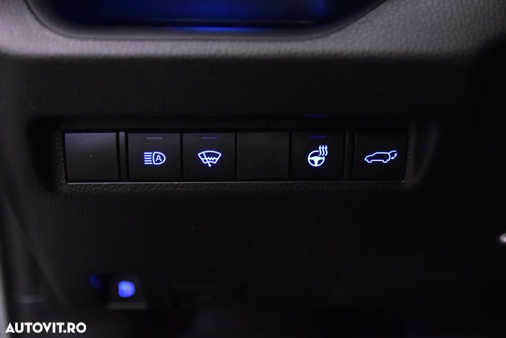 Toyota RAV4 - 15