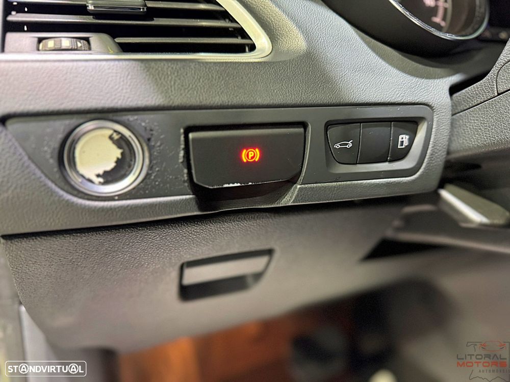 Peugeot 508 RXH 2.0 HDi Hybrid4 2-Tronic - 21