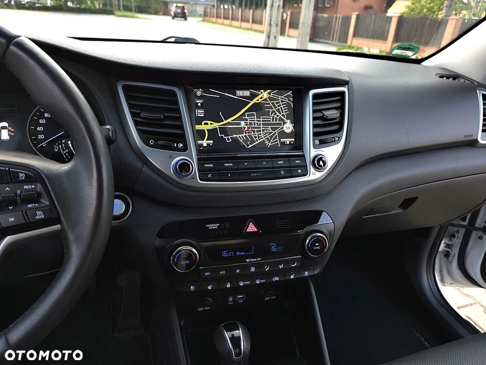 Hyundai Tucson 1.6 Turbo 4WD DCT Premium - 32