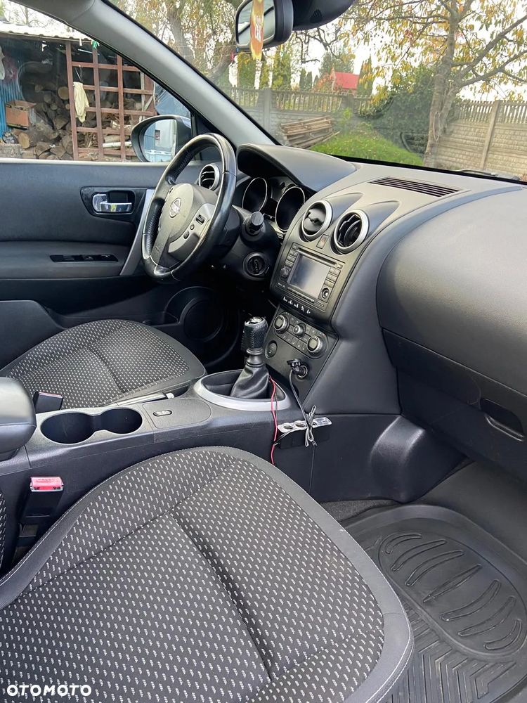 Nissan Qashqai 2.0 dCi DPF 4x4 acenta - 12