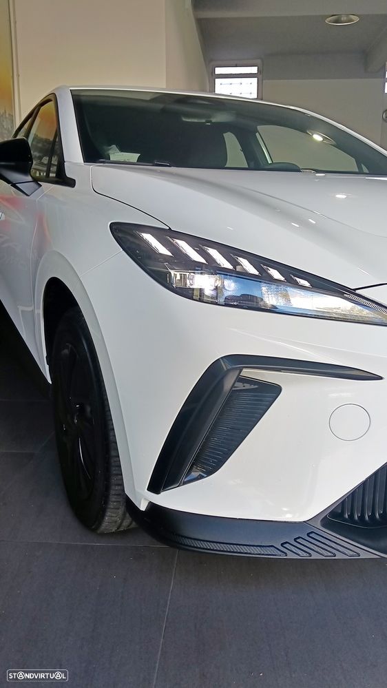 MG MG4 4 Standard - 11