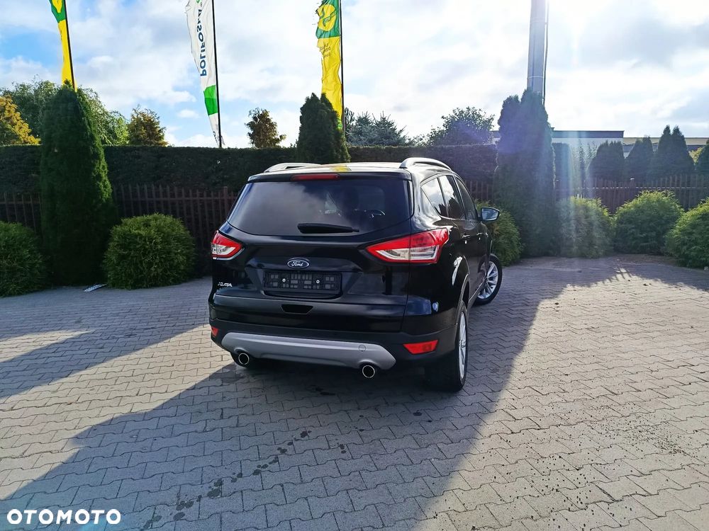 Ford Kuga 2.0 TDCi 4x4 Titanium - 17