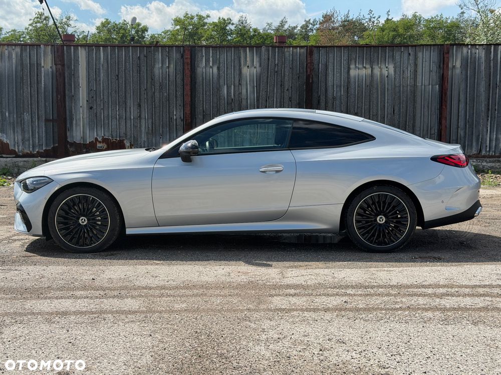 Mercedes-Benz CLE 300 mHEV 4-Matic AMG Line - 8