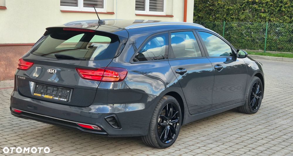 Kia Ceed 1.4 Attract - 4