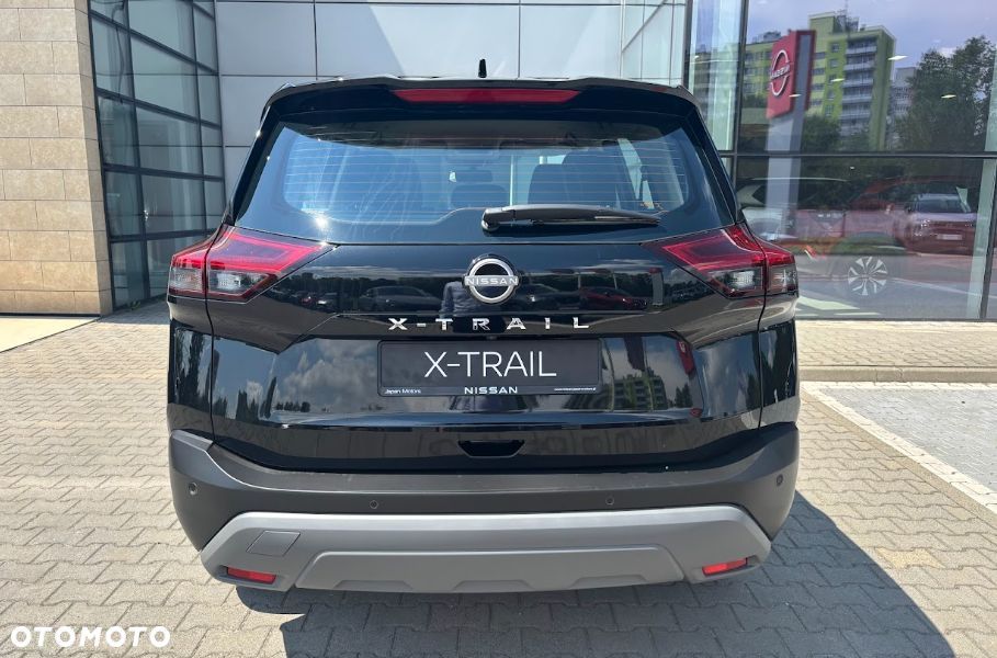 Nissan X-Trail - 8