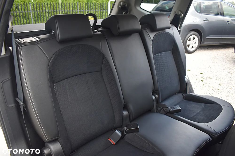 Nissan Qashqai+2 1.6 I-Way - 19