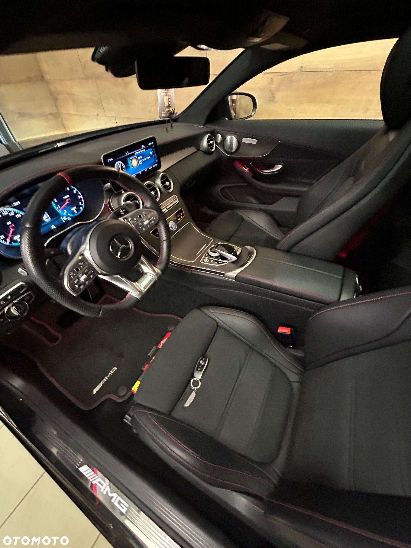Mercedes-Benz Klasa C 43 AMG 4MATIC - 30