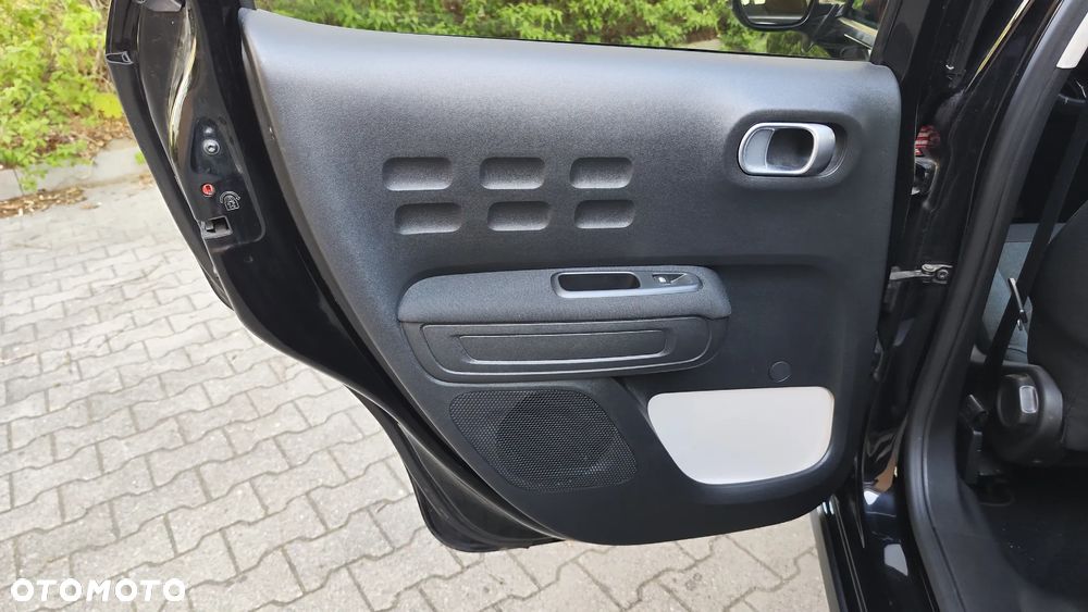 Citroën C3 1.2 PureTech Shine S&S - 24