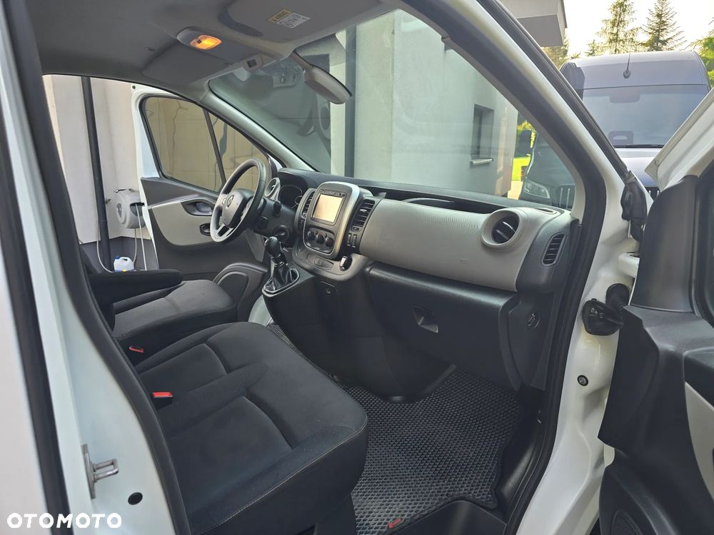 Renault Trafic - 6