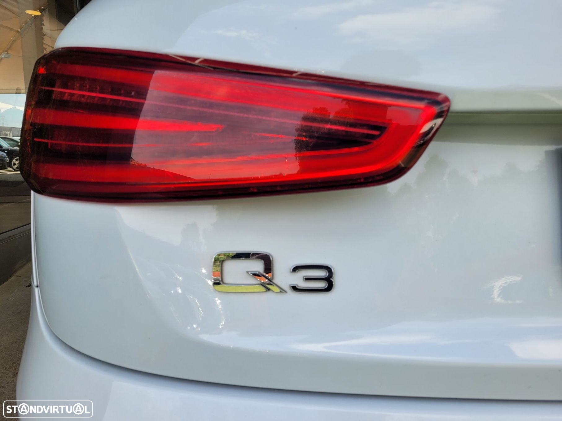 Audi Q3 2.0 TDI quattro S-tronic - 42