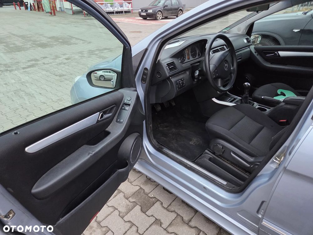 Mercedes-Benz Klasa B 170 - 9