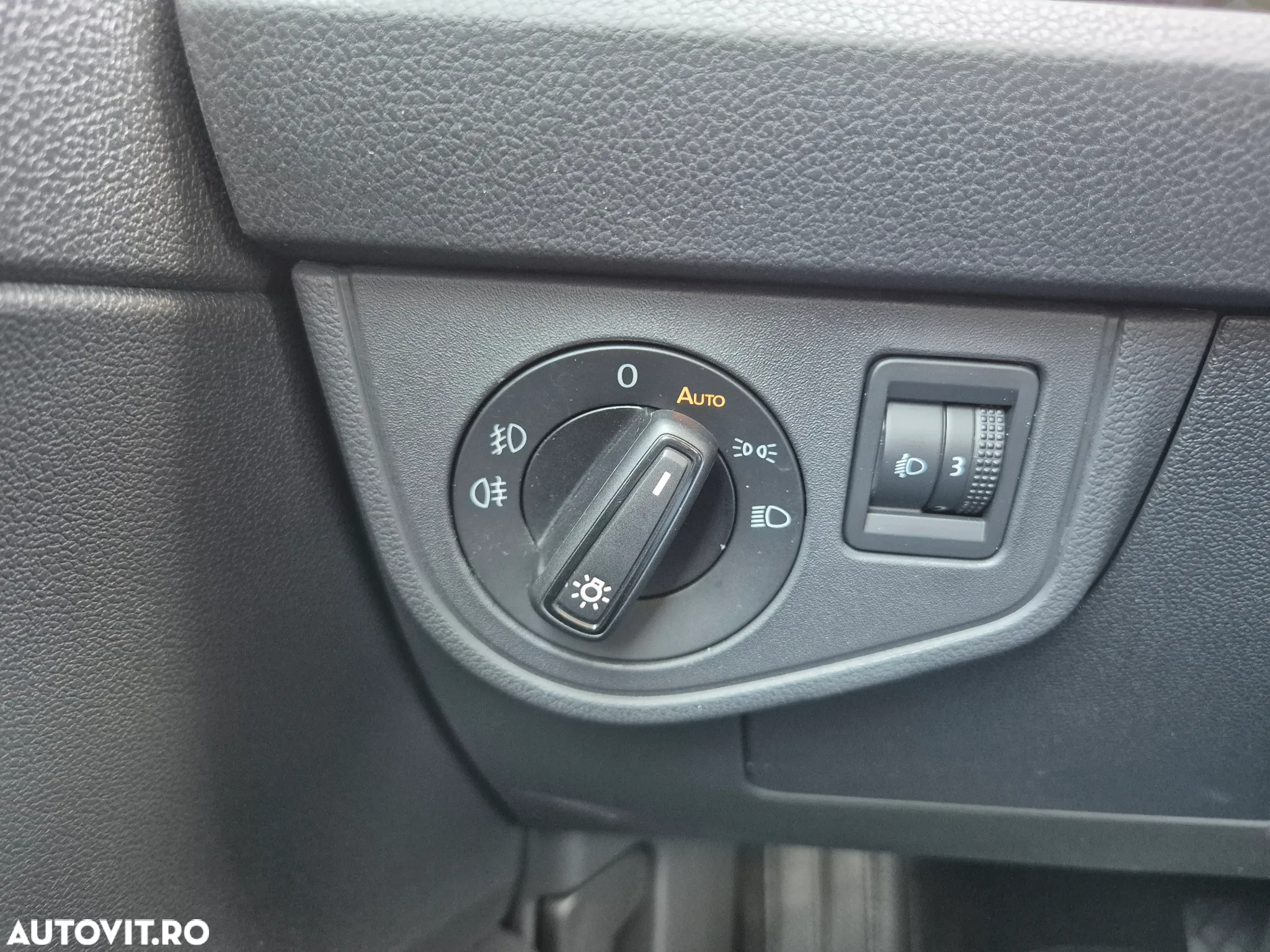 Volkswagen Polo 1.0 TSI DSG Life - 31