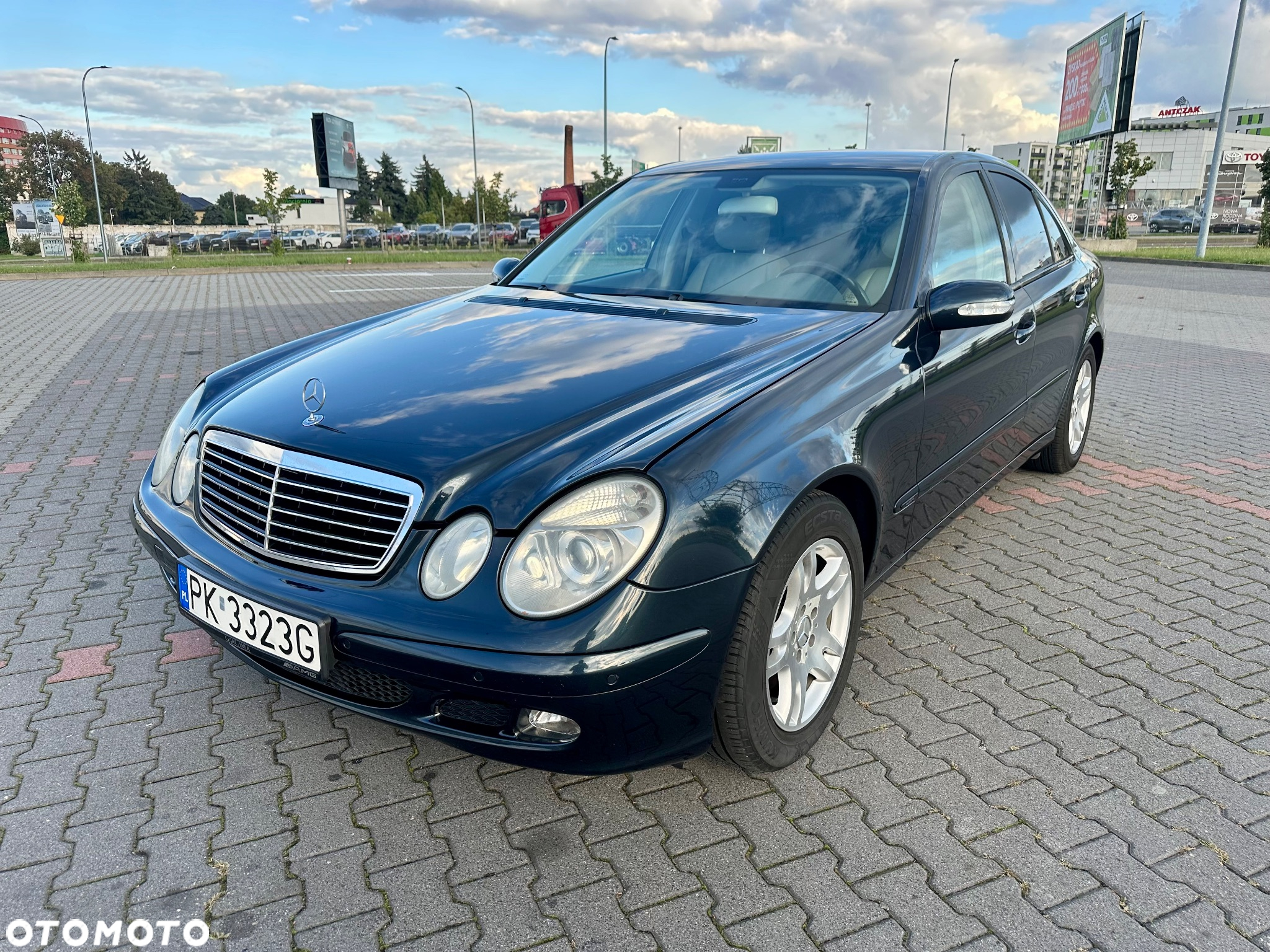 Mercedes-Benz Klasa E 200 CDI Classic - 3