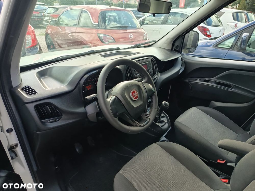 Fiat DOBLO - 16