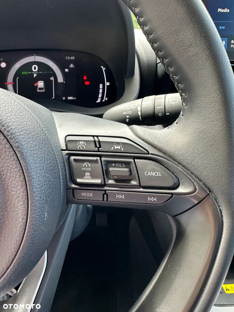 Toyota Yaris Cross - 17