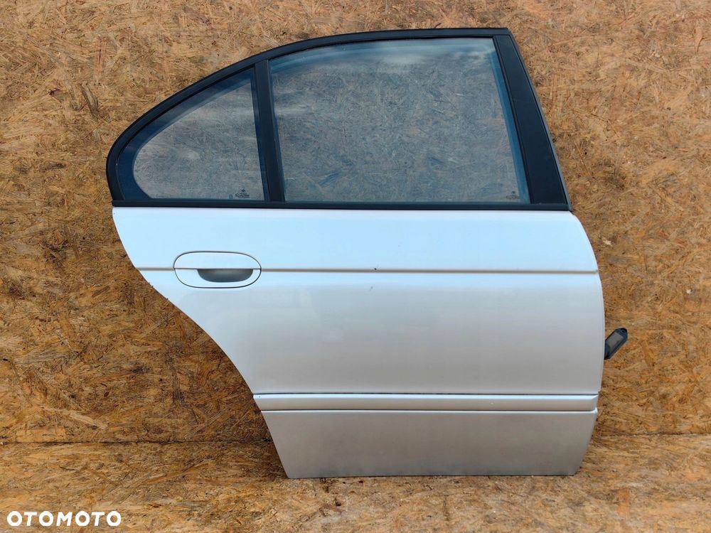 Drzwi BMW E39 PRAWY TYŁ prawe tylne SEDAN kompletne titansilber - 1