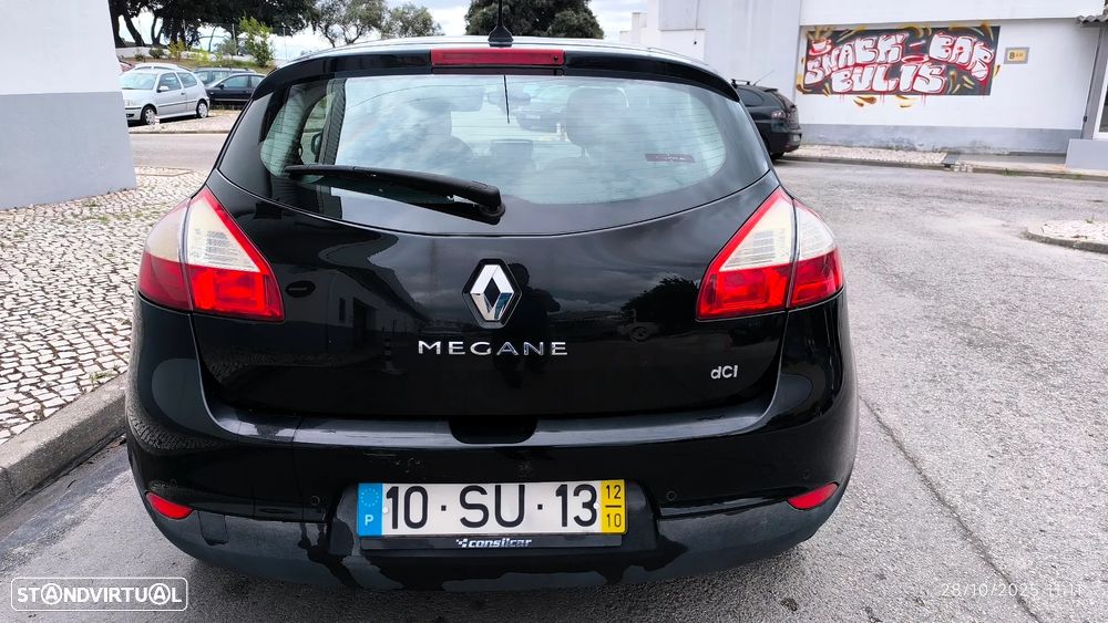 Renault Mégane ver-1-5-dci-limited - 3
